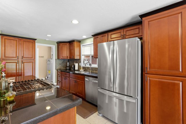 1769 Serenity Drive, Medford, OR 97504
