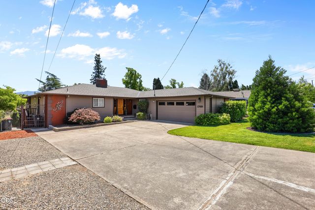 1769 Serenity Drive, Medford, OR 97504