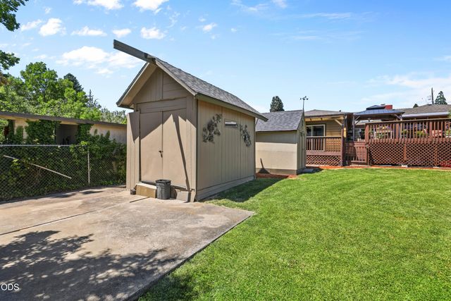 1769 Serenity Drive, Medford, OR 97504