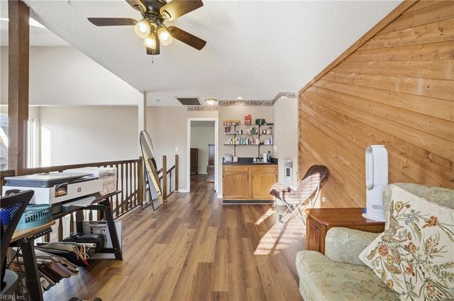 4036 Lake Ridge CIR, Virginia Beach, VA 23452