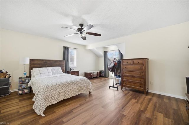 4036 Lake Ridge CIR, Virginia Beach, VA 23452