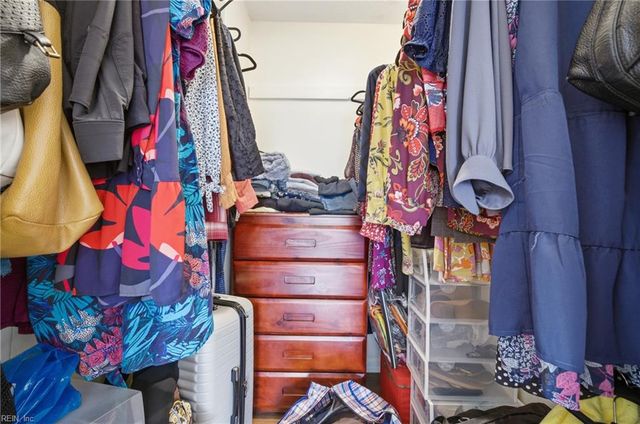 4036 Lake Ridge CIR, Virginia Beach, VA 23452