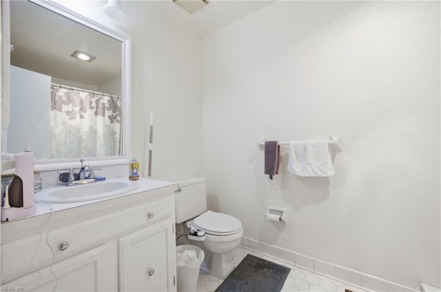 4036 Lake Ridge CIR, Virginia Beach, VA 23452