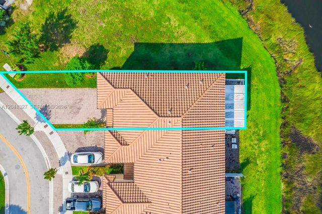3401 W 94th Ter, Hialeah, FL 33018
