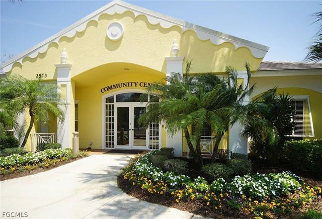 2518 Verdmont CT, Cape Coral, FL 33991