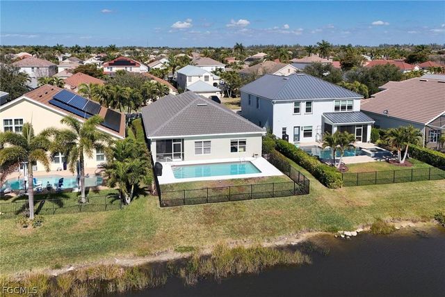 2518 Verdmont CT, Cape Coral, FL 33991