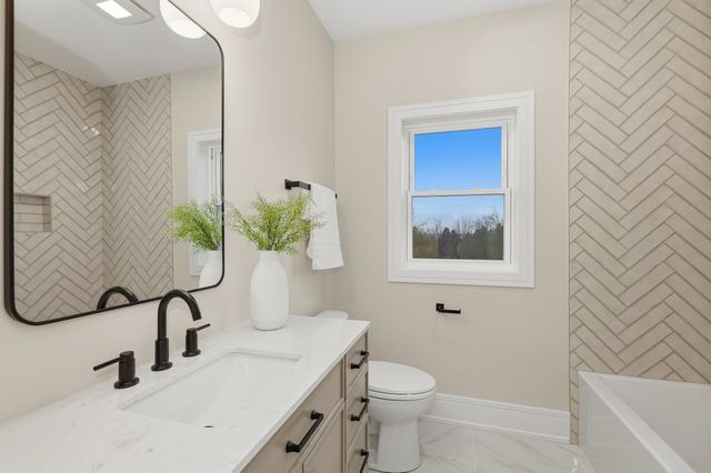 1523 Linden Circle, Lemont, IL 60439