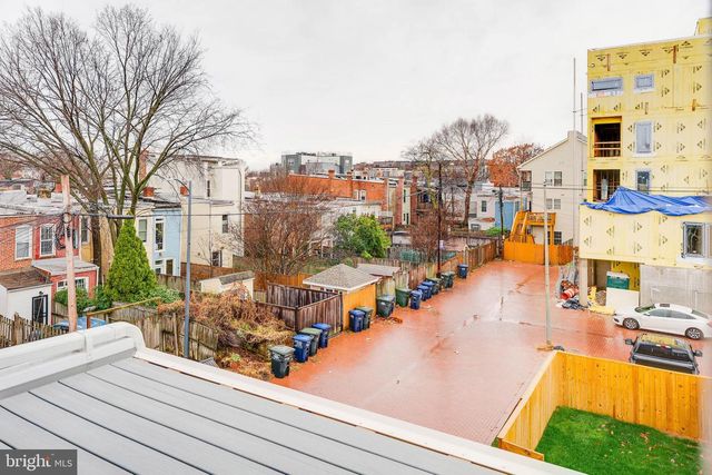 329 16TH ST SE, Washington, DC 20003