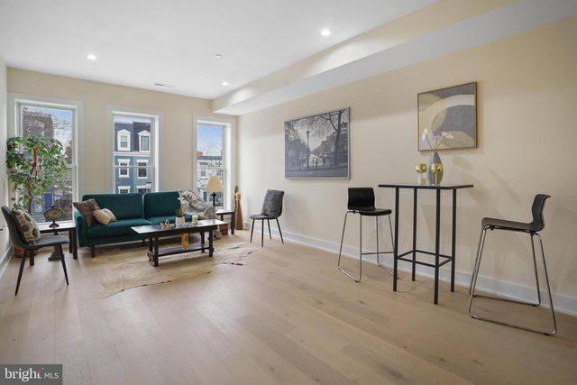 329 16TH ST SE, Washington, DC 20003