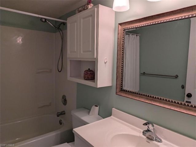 719 SW 47th TER 202, Cape Coral, FL 33914
