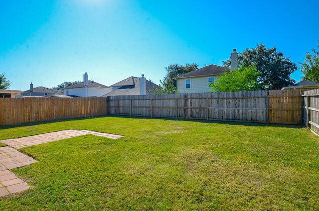 17327 Davenway Dr, Houston, TX 77084