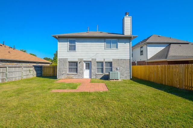 17327 Davenway Dr, Houston, TX 77084