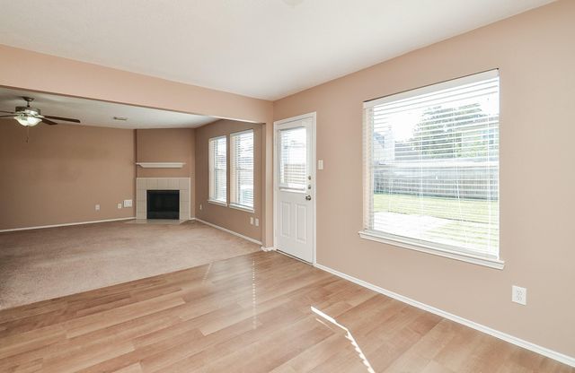 17327 Davenway Dr, Houston, TX 77084
