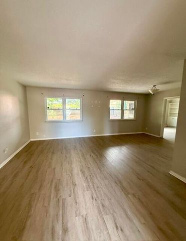 8217 NORTHRIDGE Avenue NE, Albuquerque, NM 87109