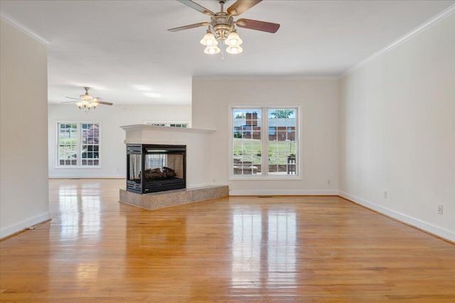 1619 Sterling Place CIR, Roanoke, VA 24012