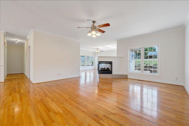 1619 Sterling Place CIR, Roanoke, VA 24012