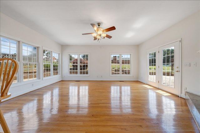 1619 Sterling Place CIR, Roanoke, VA 24012