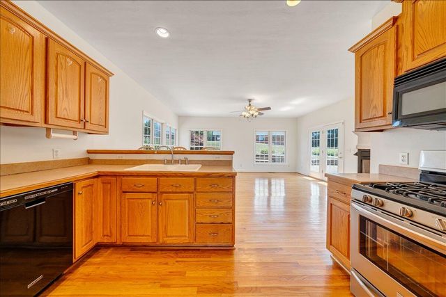 1619 Sterling Place CIR, Roanoke, VA 24012