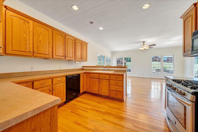 1619 Sterling Place CIR, Roanoke, VA 24012