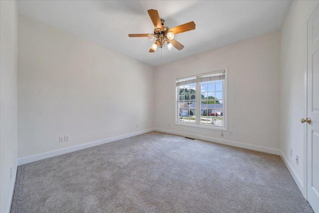 1619 Sterling Place CIR, Roanoke, VA 24012