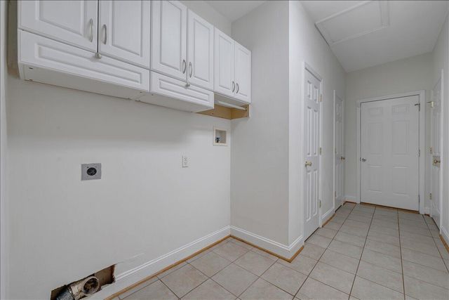 1619 Sterling Place CIR, Roanoke, VA 24012
