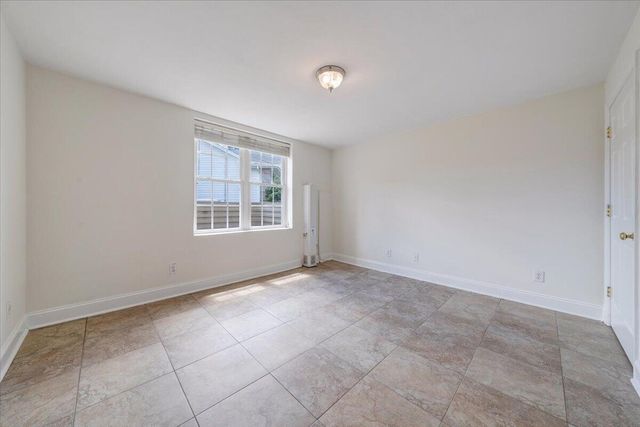 1619 Sterling Place CIR, Roanoke, VA 24012