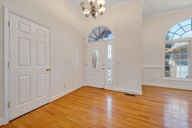 1619 Sterling Place CIR, Roanoke, VA 24012