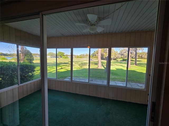 582 FAIRWAYS CIRCLE A, Ocala, FL 34472