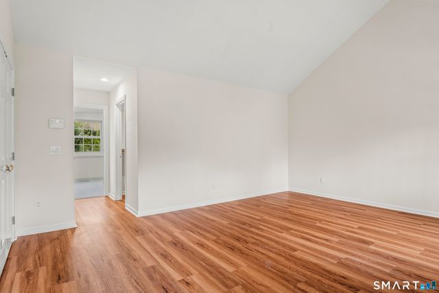 3845 Park Avenue 18, Fairfield, CT 06825