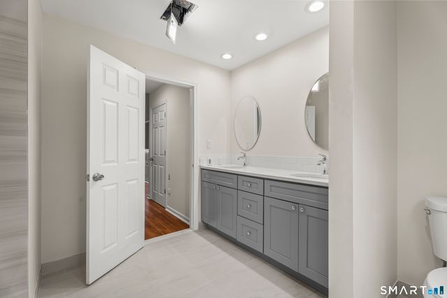 3845 Park Avenue 18, Fairfield, CT 06825