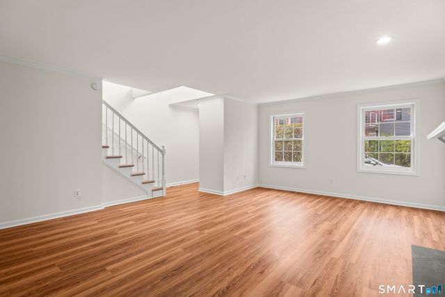 3845 Park Avenue 18, Fairfield, CT 06825