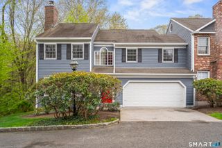 3845 Park Avenue 18, Fairfield, CT 06825