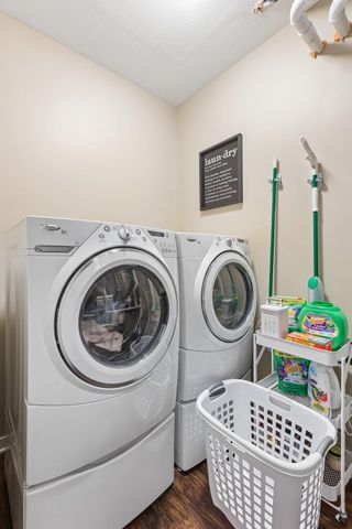 233 WALLACE Avenue, Council Bluffs, IA 51501