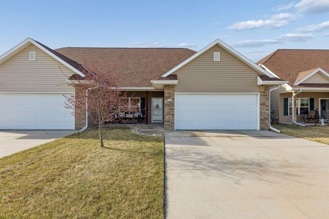 233 WALLACE Avenue, Council Bluffs, IA 51501