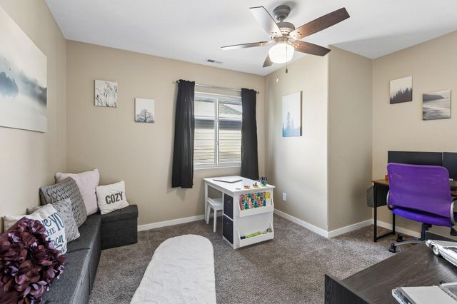 233 WALLACE Avenue, Council Bluffs, IA 51501