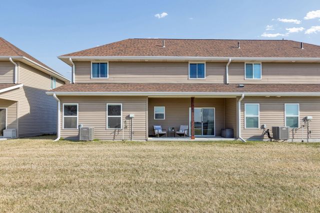 233 WALLACE Avenue, Council Bluffs, IA 51501