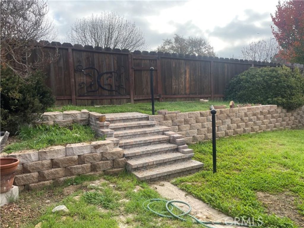 1824 Marigold, Paso Robles, CA 93446