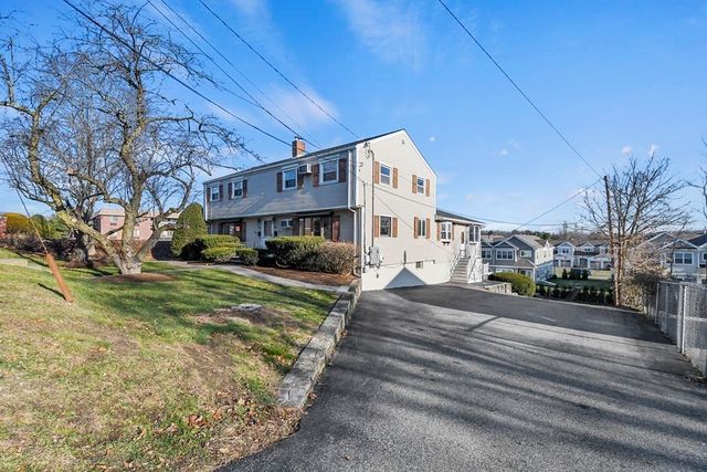 72 Cambridge Road 2, Woburn, MA 01801