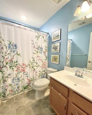 9411 WOOD CREEK CIR, Fredericksburg, VA 22407