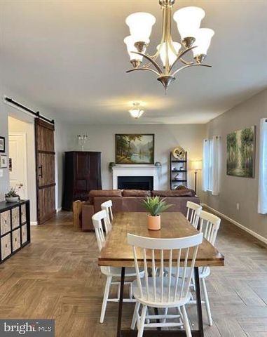 9411 WOOD CREEK CIR, Fredericksburg, VA 22407