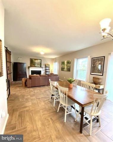 9411 WOOD CREEK CIR, Fredericksburg, VA 22407