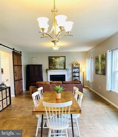 9411 WOOD CREEK CIR, Fredericksburg, VA 22407
