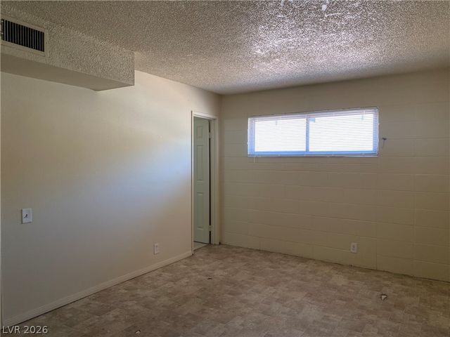 2916 Marlin Avenue 2, Las Vegas, NV 89101