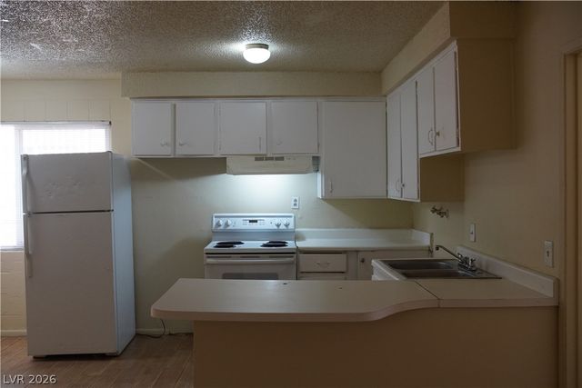 2916 Marlin Avenue 2, Las Vegas, NV 89101