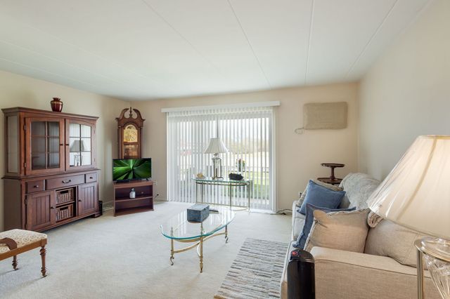 11000 Central Avenue 1A, Chicago Ridge, IL 60415