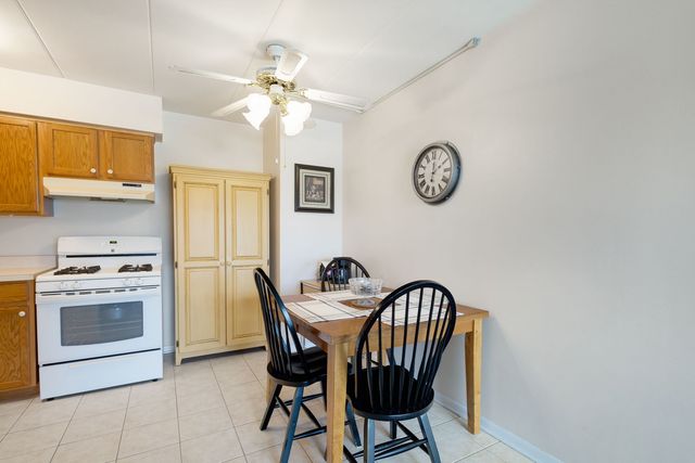 11000 Central Avenue 1A, Chicago Ridge, IL 60415