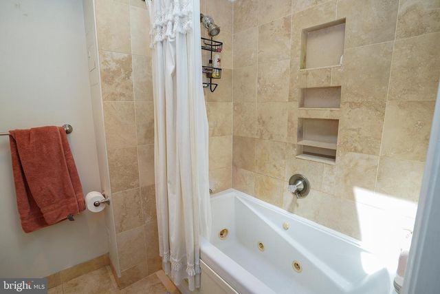 712 S LINWOOD AVE, Baltimore, MD 21224