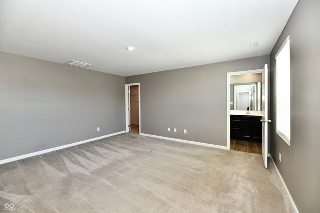 9739 Oak Grove Drive, Pendleton, IN 46064