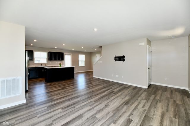 9739 Oak Grove Drive, Pendleton, IN 46064