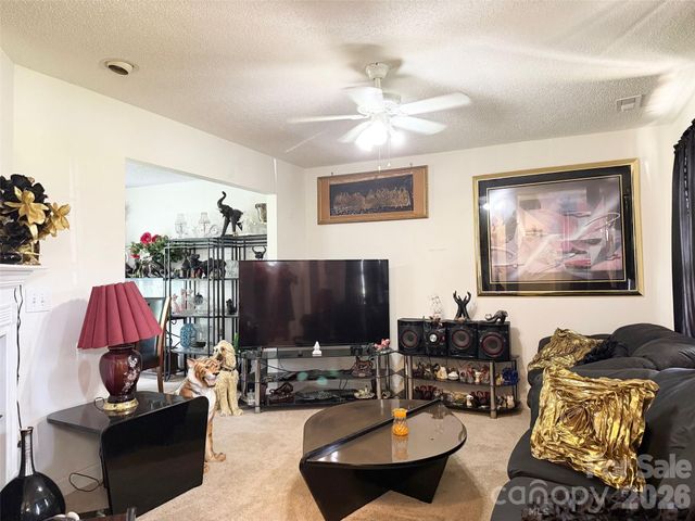 4046 W Fairmeadow Drive, Lancaster, SC 29720
